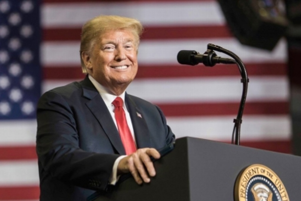 Trump se felicita a sí mismo por la caída de los precios