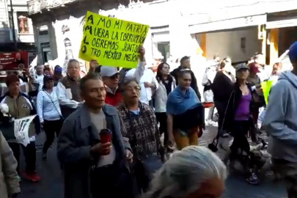 Marcha en apoyo a AMLO llega al Zócalo de la CDMX Nacional xeu Noticias