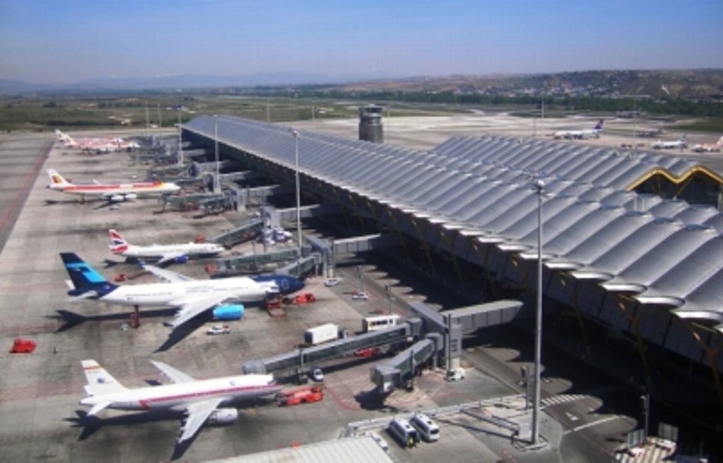 Suspenden operaciones en Aeropuerto de la Ciudad de México Nacional