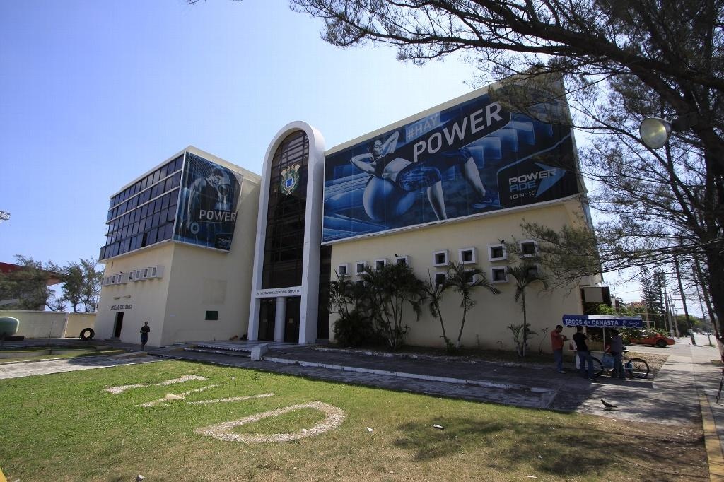Realizan estudios para rehabilitaciĂłn de edificio del Instituto