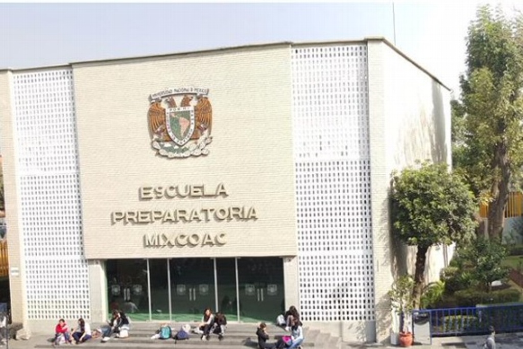 Sujetos encapuchados toman instalaciones de la Prepa 8 de la UNAM Policiaca xeu Noticias Sujetos encapuchados toman instalaciones de la Prepa 8 de la UNAM Policiaca xeu Noticias