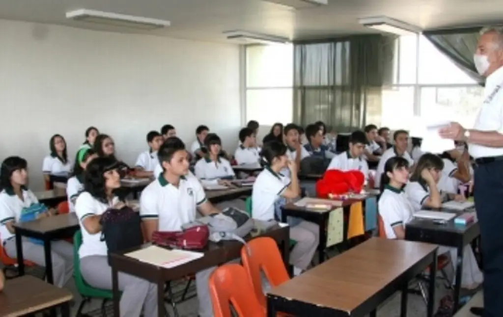 Imagen Hoy es el Día del Maestro ¿Qué profesor marcó tu vida?