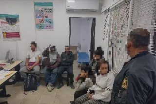 Aseguran a 37 migrantes en zona centro de Veracruz 