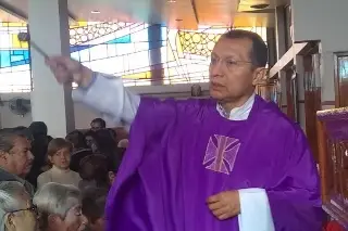 Problemas sociales, económicos y políticos no permiten escuchar nuestro interior: iglesia