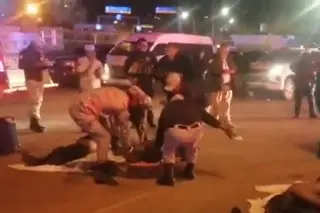 Reportan graves a 18 migrantes hospitalizados por incendio en Juárez