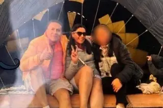 Publican última foto de familia que iba en el globo que se desplomó en Teotihuacán