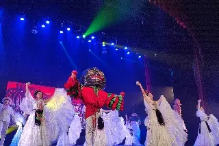 Espectacular noche de folklor en Veracruz con el Ballet de Amalia Hernández (+fotos)