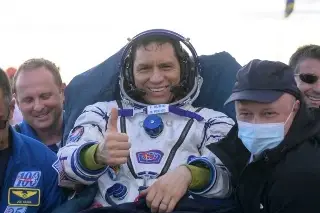 Imagen Frank Rubio regresa a Tierra tras batir récord en el espacio (+Video)