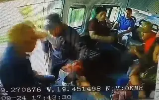 Se intensifican asaltos versión rápida; en segundos despojan a pasajeros de sus cosas (+Video)