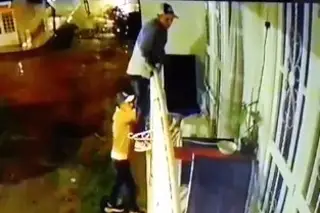 Pretendían robar en casa y así fueron recibidos por el dueño (+Video)