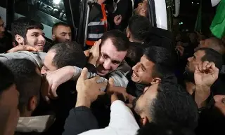Hamás libera a otros 14 rehenes en el sexto día de tregua 