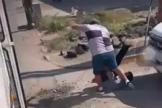 ¡Pelea en Amapolas! (Video)