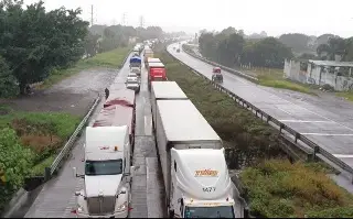 Colapso de autopista Córdoba-Orizaba deja pérdidas millonarias: Canaco
