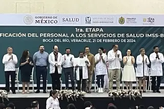 Imagen Basifican a más de 3 mil trabajadores de la salud en Veracruz