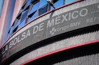 Bolsa mexicana pierde 0.33% y liga su sexta baja en las últimas siete sesiones