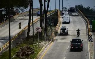 Reportan que el puente de Lázaro Cárdenas ya presenta deterioro a un mes de su inauguración