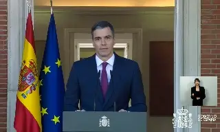 Pedro Sánchez decide seguir al frente del Gobierno español 