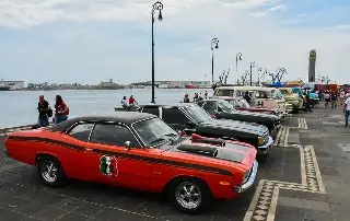 Harán caravana y exhibición de autos clásicos en Veracruz