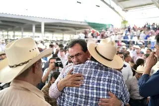 Anuncia Pepe Yunes rescate de la ganadería en Veracruz