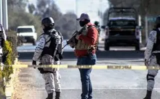 Terror en Zacatecas: tiran 9 cuerpos, queman autos y cierran carreteras