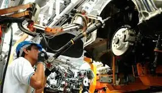 Producción de autos sube 21.74% interanual en abril: INEGI