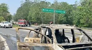 Se incendia carro particular en autopista de Veracruz 