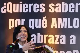 Periodista Anabel Hernández denuncia censura del presidente a su libro del narco