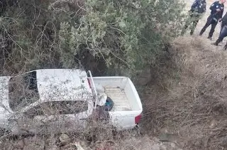 Imagen Privan de la libertad y golpean a empleados de Pemex; clausuraban toma clandestina en Hidalgo