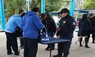 Imagen SNTE propone traer de vuelta el operativo mochila