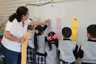 Imagen Regresan a clases más de un millón de alumnos de educación básica en Veracruz 