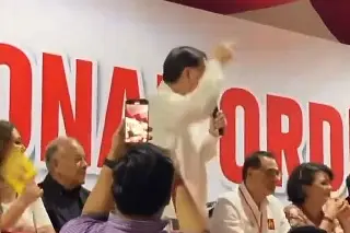Imagen Abuchean a Noroña en Congreso del PT; reeligen como dirigente a Anaya por 6 años más