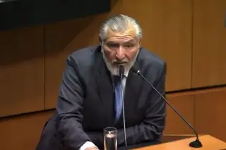 Imagen Adán Augusto llama loca a Lilly Téllez y exige que denuncie acusaciones ante Fiscalía 
