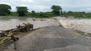 Imagen Cierran vado Real del Oro-Cempoala en Úrsulo Galván por creciente del río Actopan