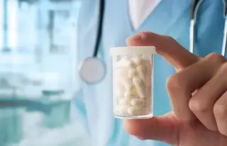 Imagen ¿El uso excesivo de omeprazol podría causar osteoporosis? Esto explica médico 