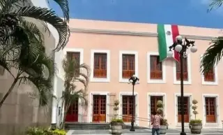 Imagen Invitan a la conferencia 'El gobierno Carrancista en el Puerto de Veracruz en 1914'; de esto trata