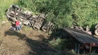 Imagen Reportan fuerte accidente en esta carretera de Veracruz