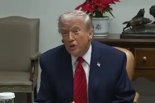 Imagen Trump anuncia que EU confiscó un petrolero frente a las costas de Venezuela (+Video)