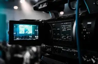 Imagen Ya está en salas de cine de Veracruz la película 'El beso de la mujer araña'; de esto trata