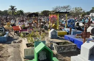 Imagen Invitan a limpiar el cementerio de Veracruz; este es el motivo 