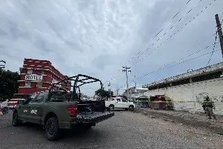 Imagen Fuerte operativo por cateo en zona de mercados de Veracruz