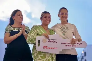 Imagen Sheinbaum inaugura viviendas del Bienestar en Veracruz 